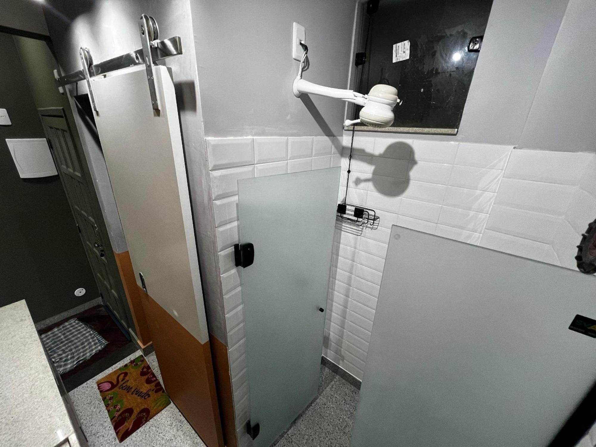 Flat Novinho C/ar No Centro/lapa Proximo Ao Metro