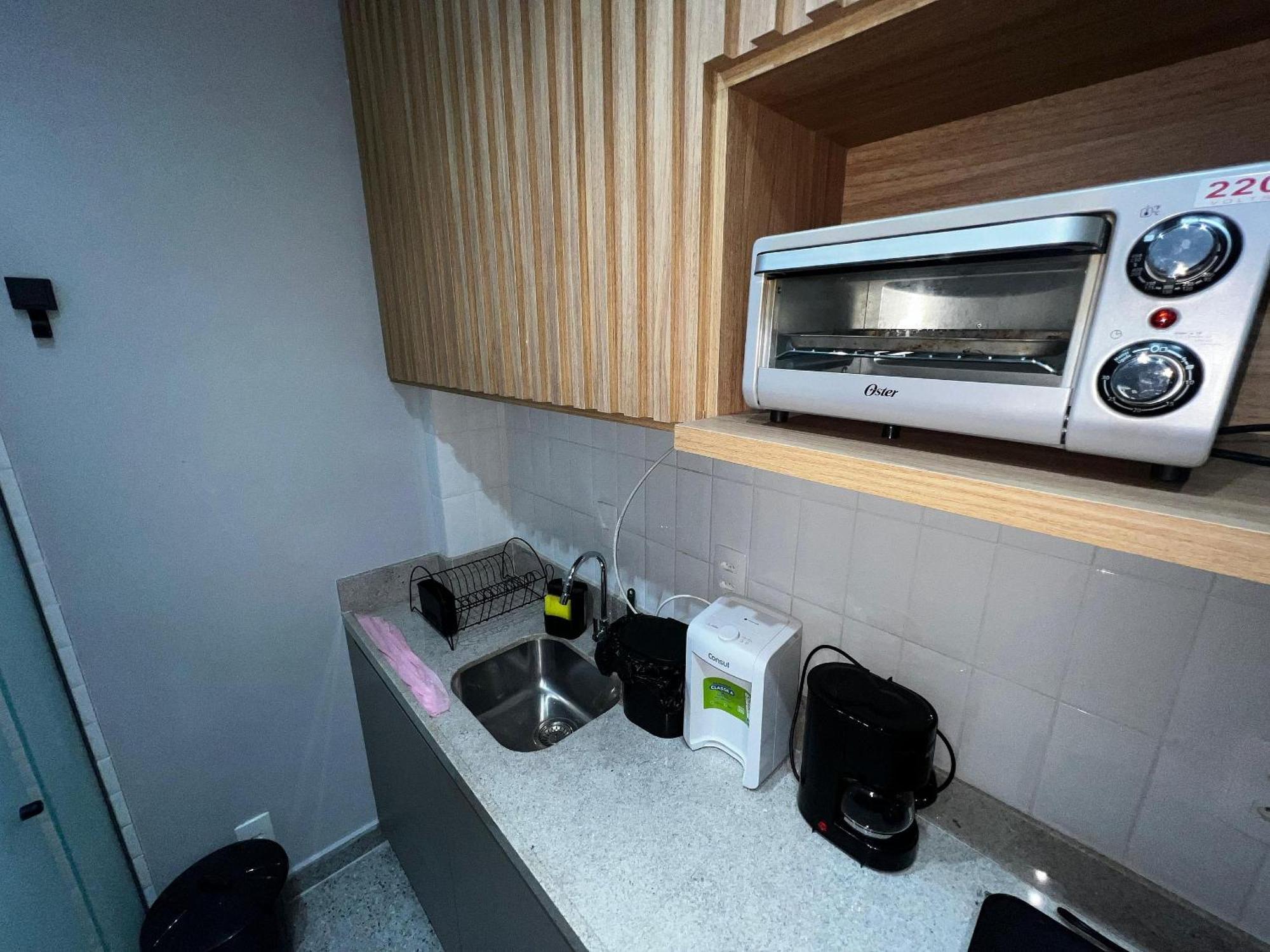 Flat Novinho C/ar No Centro/lapa Proximo Ao Metro *